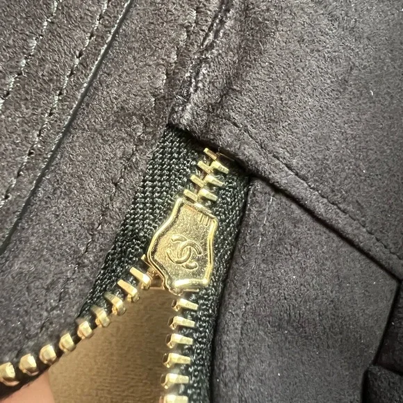 Chanel Caviar Vanity Jewelry case - Picture 11 of 11